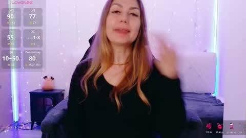 Snapshot of lindawhite_ chatting on 03.23.26 Linda -- online show from 03.23.26
