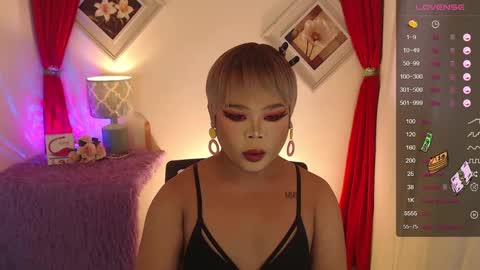 Lindsay online show from 02.28.25