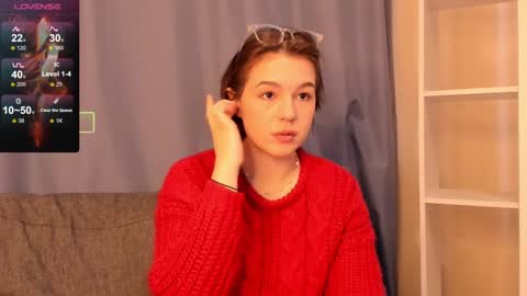 Snapshot of linetteexcell chatting on 12.18.24 Allie online show from 12.18.24