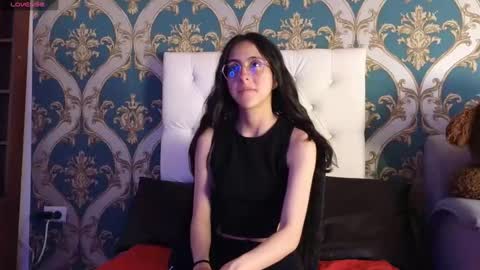 Snapshot of ling_ling24 chatting on 12.03.24 ling ling24 online show from 12.03.24