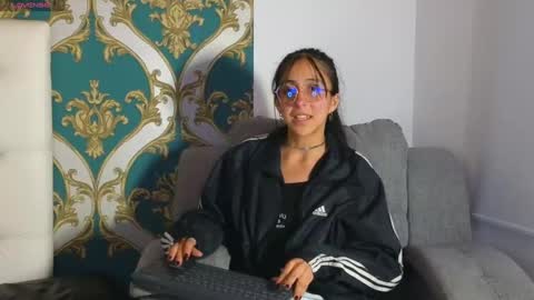 Snapshot of ling_ling24 chatting on 01.07.25 ling ling24 online show from 01.07.25