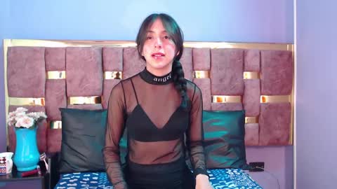 Snapshot of ling_ling24 chatting on 02.19.25 ling ling24 online show from 02.19.25