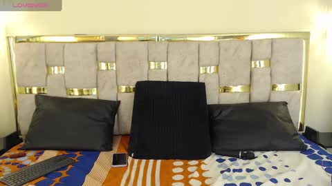 Snapshot of ling_ling24 chatting on 02.28.25 ling ling24 online show from 02.28.25