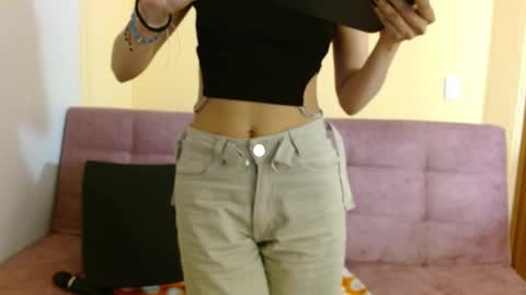 Snapshot of ling_ling24 chatting on 03.08.25 ling ling24 online show from 03.08.25