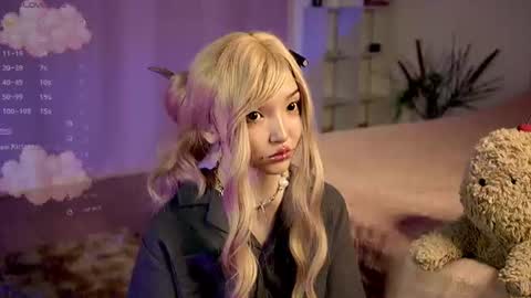Linh -   online show from 07.06.26
