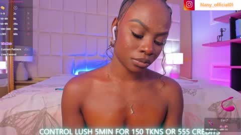 Snapshot of linsyadams chatting on 01.16.25 online show from 01.16.25