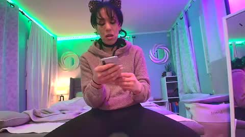 Snapshot of linuxgirlsudosu chatting on 03.09.25 linuxgirlsudosu online show from 03.09.25