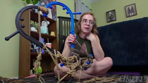 Linzy19 online show from 12.15.24