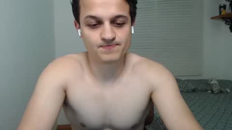 Lion Cluess online show from 10.21.25