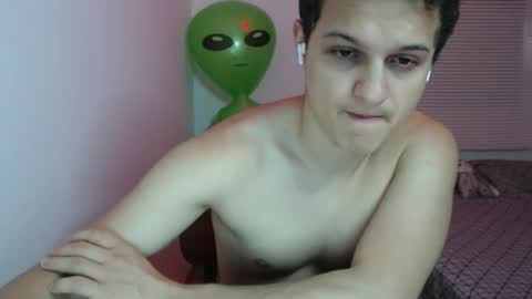 Lion Cluess online show from 01.08.26