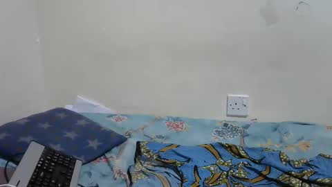 Snapshot of lionesss_ chatting on 09.22.25 lionesss_ online show from 09.22.25