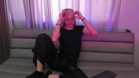 Lior evan online show from 11.12.25