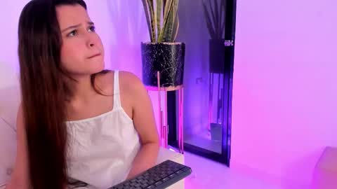 Liorah wolf online show from 02.17.26