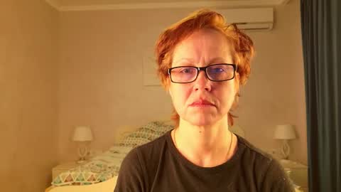 Snapshot of lioraweiss chatting on 03.02.26 Liora Weiss online show from 03.02.26