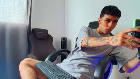 Snapshot of liorvante chatting on 02.01.26 Lior Vante online show from 02.01.26