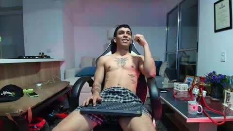 Snapshot of liorvante chatting on 02.07.26 Lior Vante online show from 02.07.26