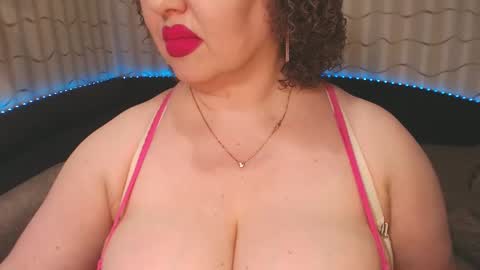LIpsAddiction online show from 12.17.24