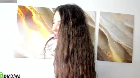 Lira revery online show from 11.19.25