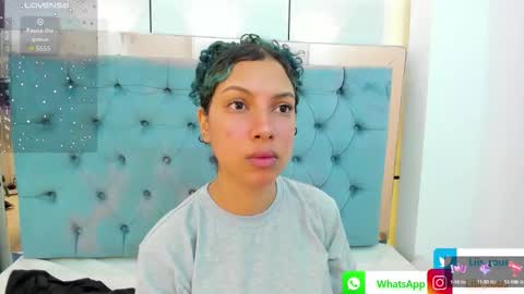 Snapshot of lis_rous chatting on 09.19.25 LIS ROUS online show from 09.19.25