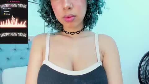 Snapshot of lis_rous chatting on 10.22.25 LIS ROUS online show from 10.22.25