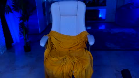 lisa_elfy online show from 01.28.25