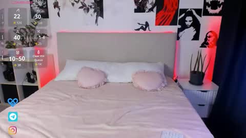 lisa_moons online show from 10.09.25