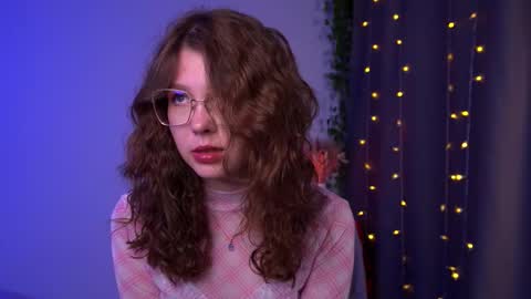 Snapshot of lisa_roses chatting on 10.03.25  Lisa  online show from 10.03.25