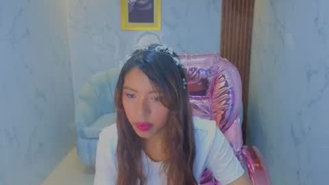 Snapshot of lisa_s1 chatting on 06.13.26 Liz online show from 06.13.26