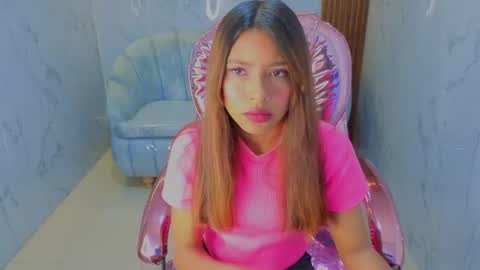 Snapshot of lisa_s1 chatting on 06.16.26 Liz online show from 06.16.26