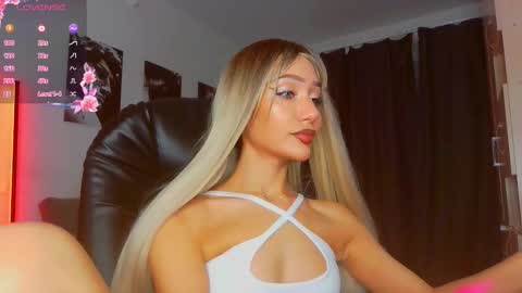 Lisa online show from 12.14.25