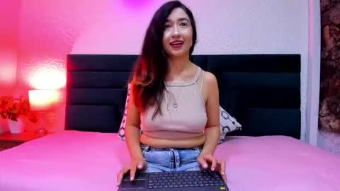 lisa white  online show from 03.19.26