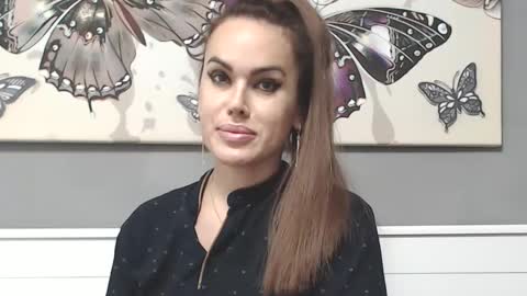 Lisa Grand online show from 12.28.24