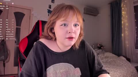 Snapshot of lisalaas chatting on 12.05.24 -Lisa- Help me to reach 100 thumbs up3 online show from 12.05.24