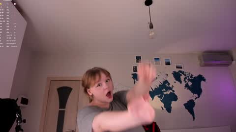 Snapshot of lisalaas chatting on 12.13.24 -Lisa- Help me to reach 100 thumbs up3 online show from 12.13.24