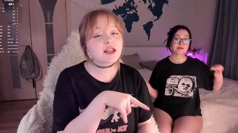 Snapshot of lisalaas chatting on 01.24.25 -Lisa- Help me to reach 100 thumbs up3 online show from 01.24.25