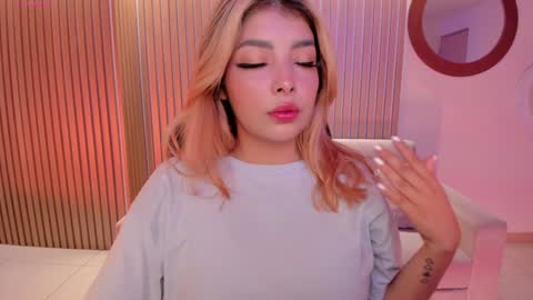 LISA MONROE online show from 12.07.24