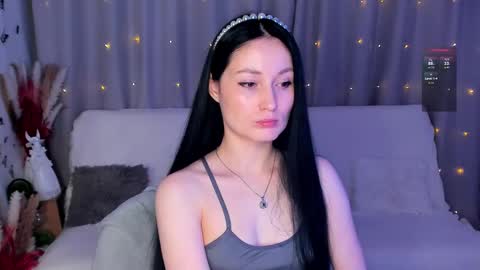 Lisa Moore online show from 02.27.25