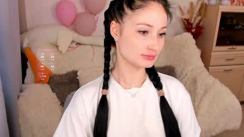 Lisa Moore online show from 03.24.26