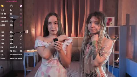 Hello our names are Kate and Alice this is our first day here. online show from 01.17.25