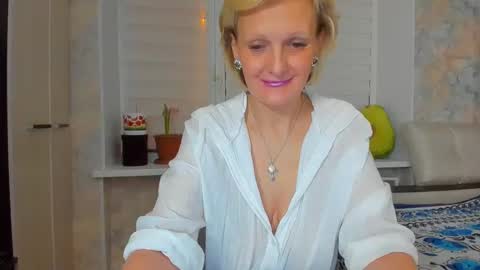 Snapshot of lisasimsx chatting on 03.08.25 Lisasimsxs online show from 03.08.25