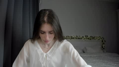 Snapshot of lisawoo chatting on 12.30.24 Lisa online show from 12.30.24