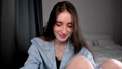 Snapshot of lisawoo chatting on 02.12.25 Lisa online show from 02.12.25