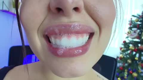 Snapshot of lisbet_21x chatting on 01.09.25 Lisbet online show from 01.09.25