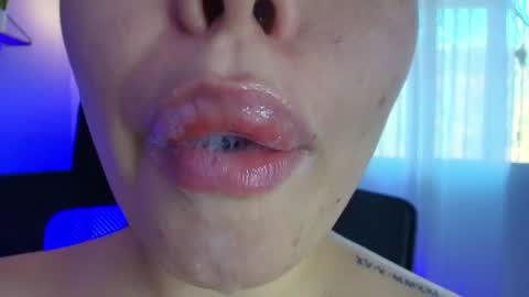 Snapshot of lisbet_21x chatting on 01.31.25 Lisbet online show from 01.31.25