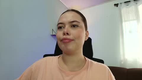 Snapshot of lisbet_21x chatting on 02.08.25 Lisbet online show from 02.08.25