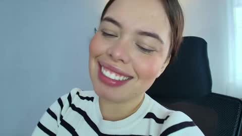 Snapshot of lisbet_21x chatting on 02.15.25 Lisbet online show from 02.15.25