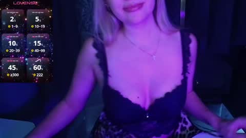 Anna online show from 12.02.24