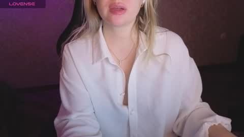 Anna online show from 05.12.26