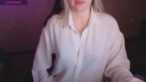 Anna online show from 05.23.26
