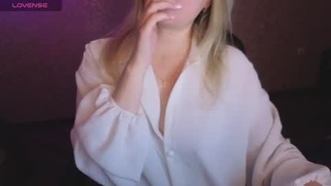 Anna online show from 06.09.26